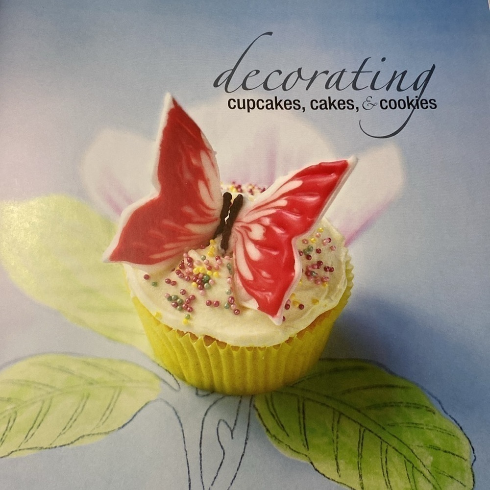 Decorating Cupcakes Cakes & Cookies Hardcover Cookbook by Annie Rigg 2010 New - Picture 4 of 11